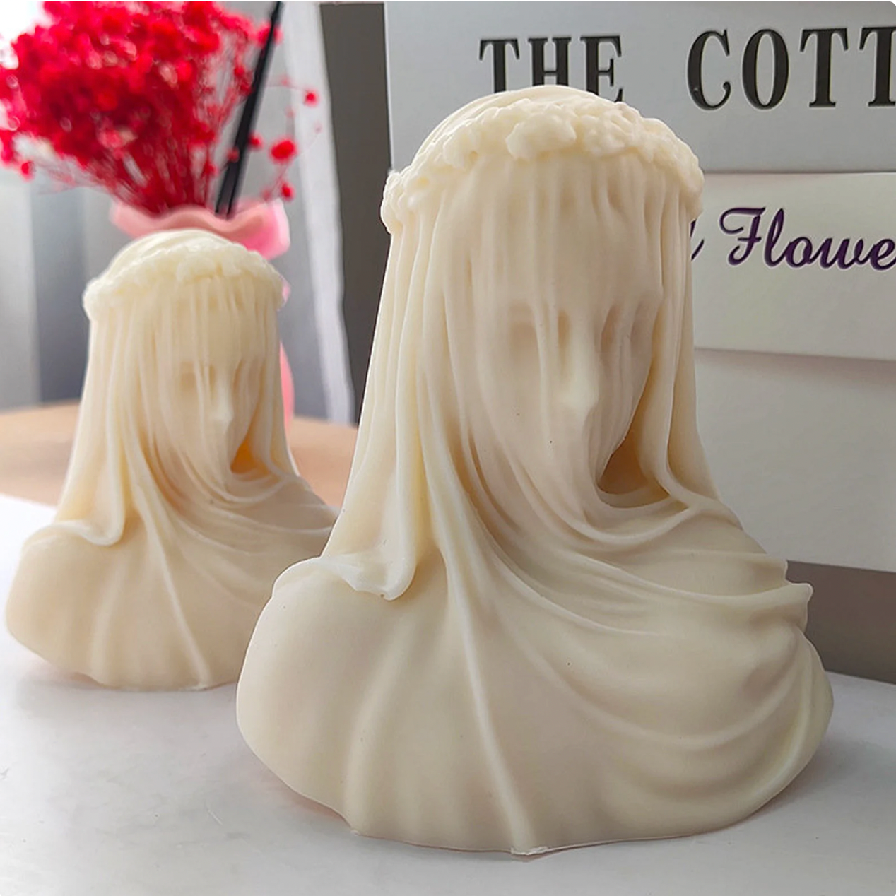 Veiled Elegance Candle
