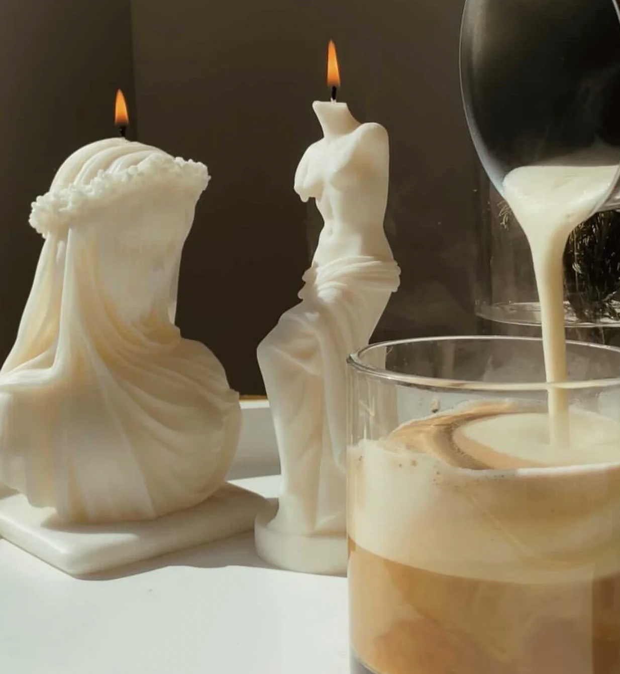 Veiled Elegance Candle