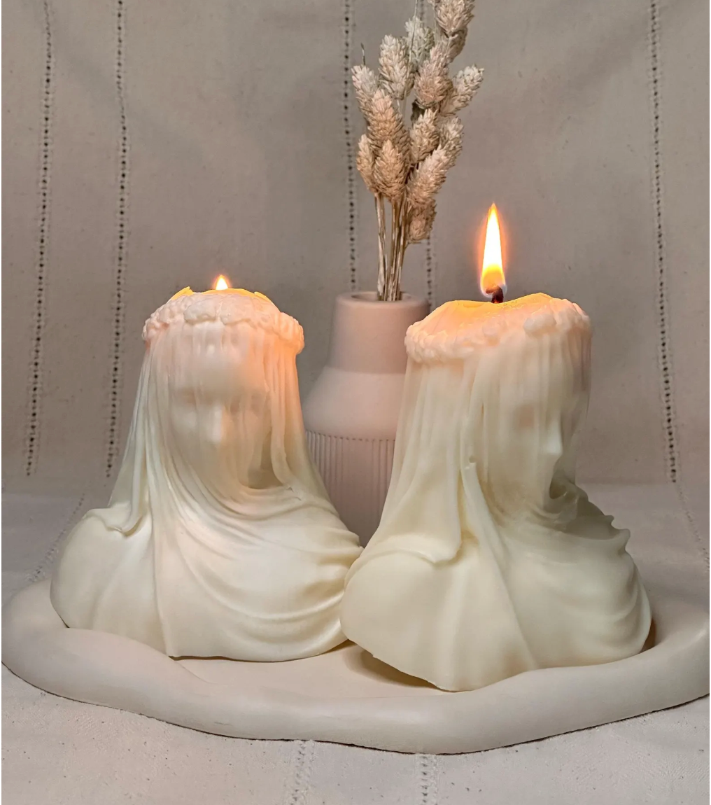 Veiled Elegance Candle